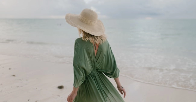 Best Vacation Dresses Buying Sites For Travelers