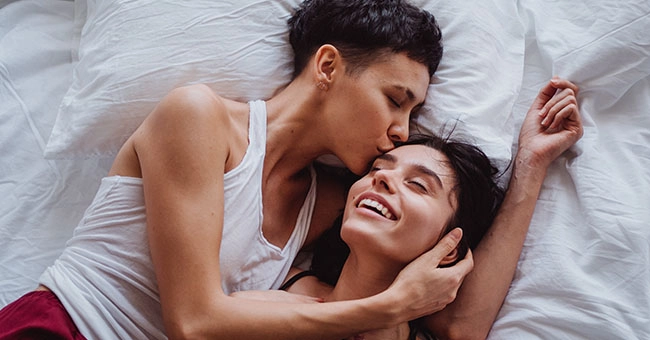 10 Stressors Lesbian Couples Face in Their Relationships