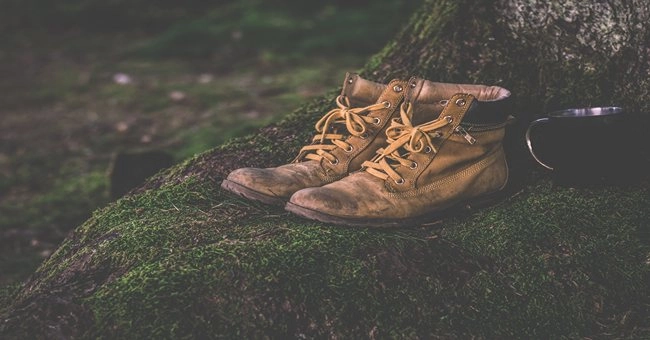 Best Minimalist Hiking Shoes & Boots