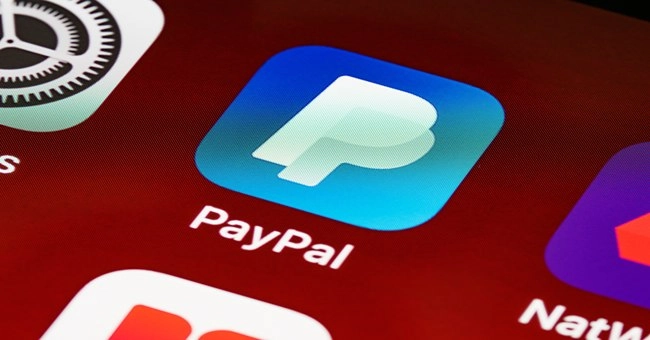 PayPal Phishing and Fraud Scam: Triple-Pronged Attack